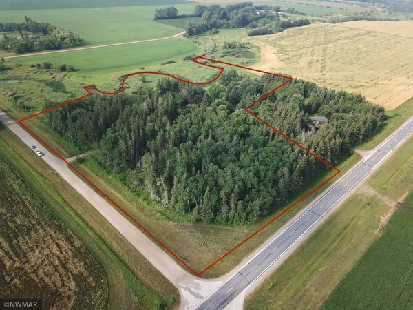 $99,000 | 25913 County Road 129, Roseau, MN 56751