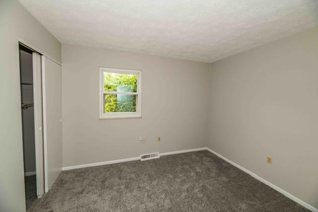 8615 Butler Warren Road West Chester, OH 45069 - Photo 7 of 10