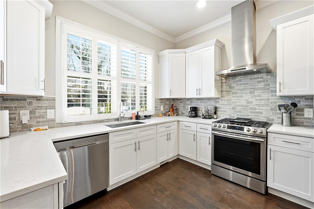 8005 Linfield Way Atlanta, GA 30350 - Photo 11 of 51