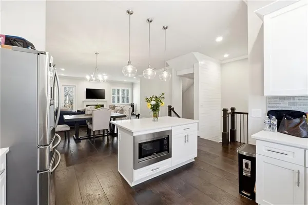 $525,000 | 8005 Linfield Way, Atlanta, GA 30350