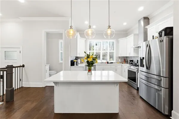 $525,000 | 8005 Linfield Way, Atlanta, GA 30350