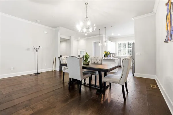$525,000 | 8005 Linfield Way, Atlanta, GA 30350