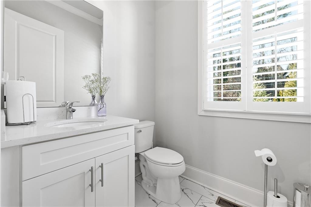 8005 Linfield Way Atlanta, GA 30350 - Photo 22 of 51