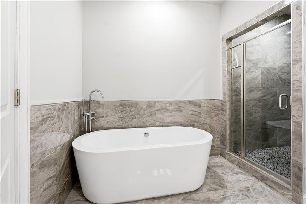 8005 Linfield Way Atlanta, GA 30350 - Photo 27 of 51