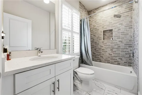 $525,000 | 8005 Linfield Way, Atlanta, GA 30350