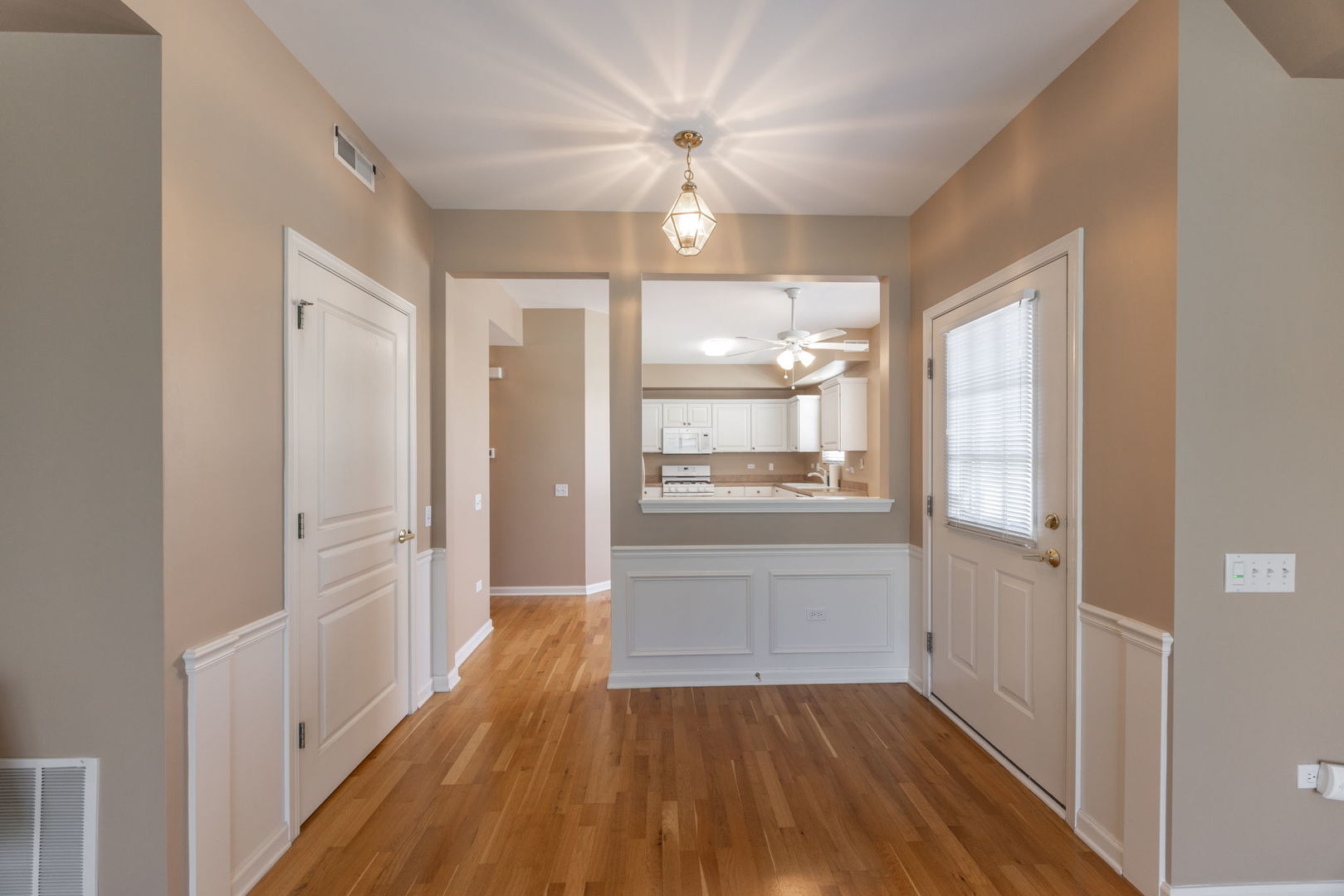 13634 Penefield Lane Huntley, IL 60142 - Photo 4 of 15