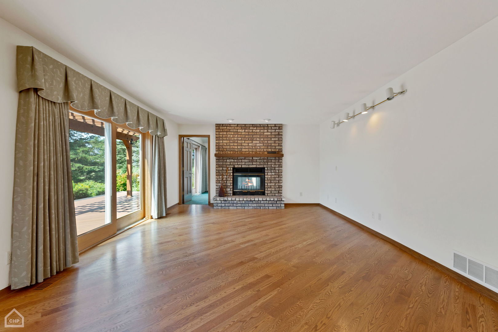 3905 Spy Glass Ridge Road Crystal Lake, IL 60012 - Photo 15 of 69 Gallery Image 15
