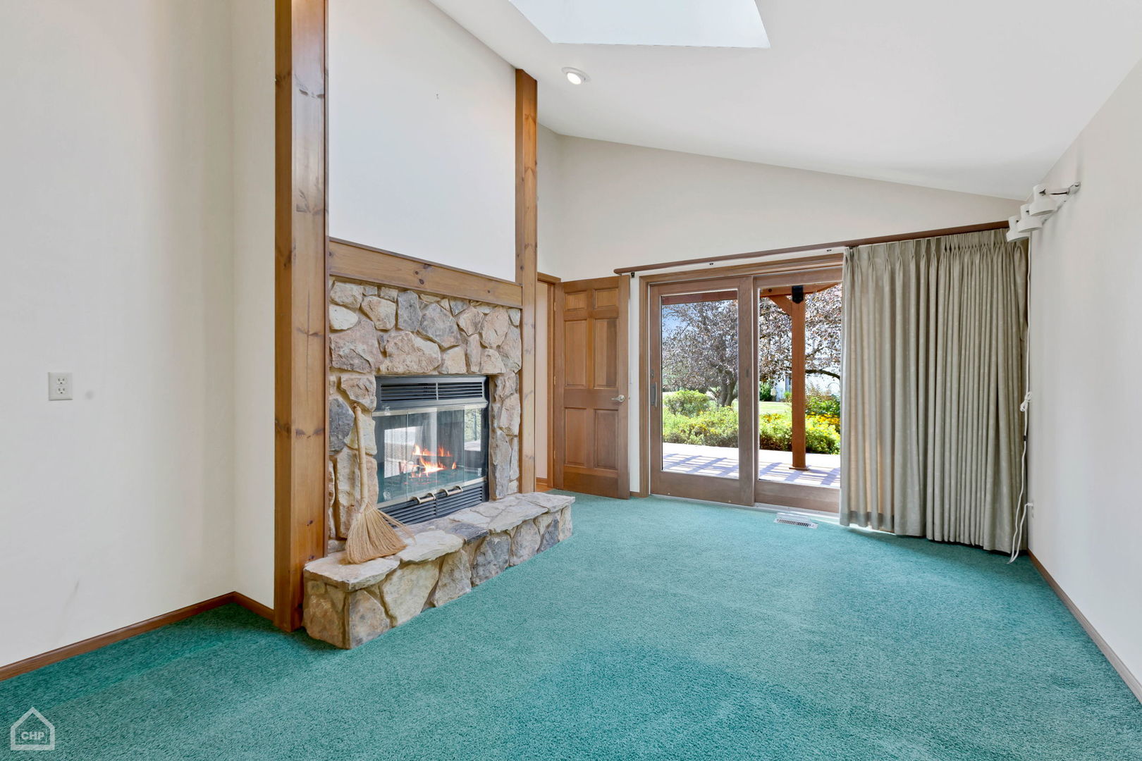 3905 Spy Glass Ridge Road Crystal Lake, IL 60012 - Photo 16 of 69 Gallery Image 16
