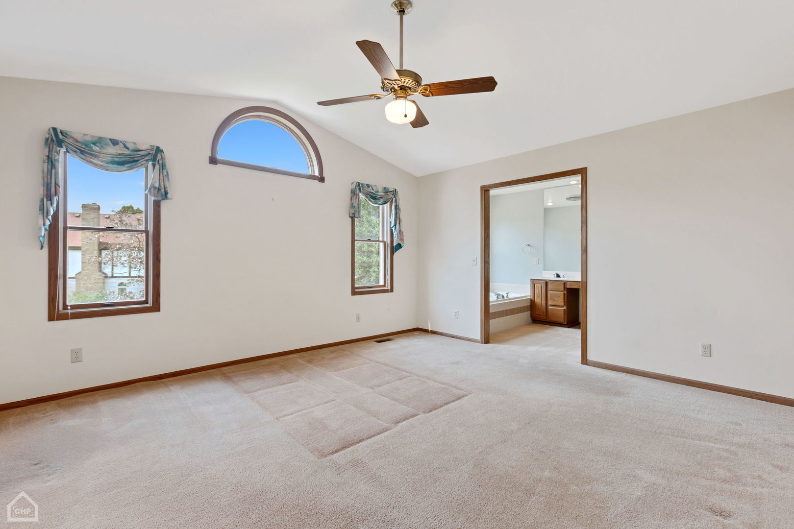 3905 Spy Glass Ridge Road Crystal Lake, IL 60012 - Photo 22 of 69 Gallery Image 22