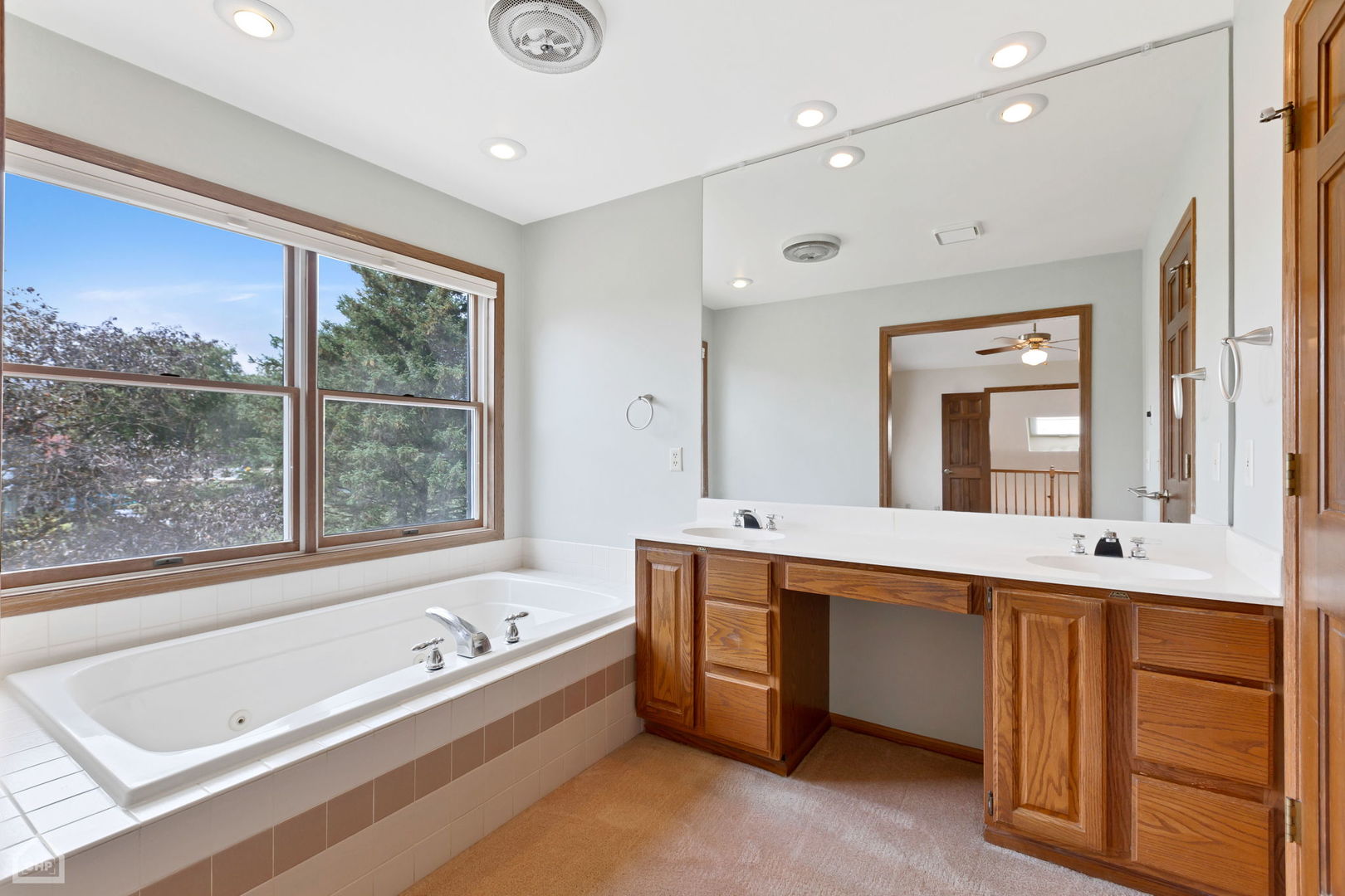 3905 Spy Glass Ridge Road Crystal Lake, IL 60012 - Photo 25 of 69 Gallery Image 25