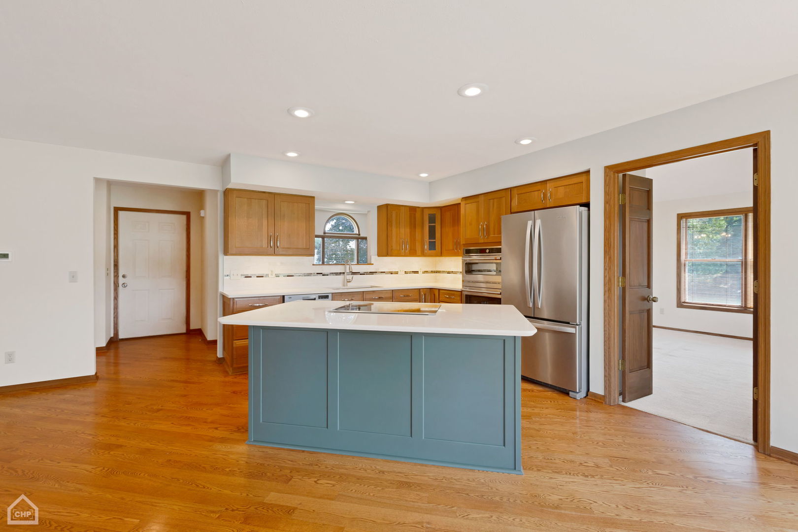 3905 Spy Glass Ridge Road Crystal Lake, IL 60012 - Photo 4 of 69 Gallery Image 4