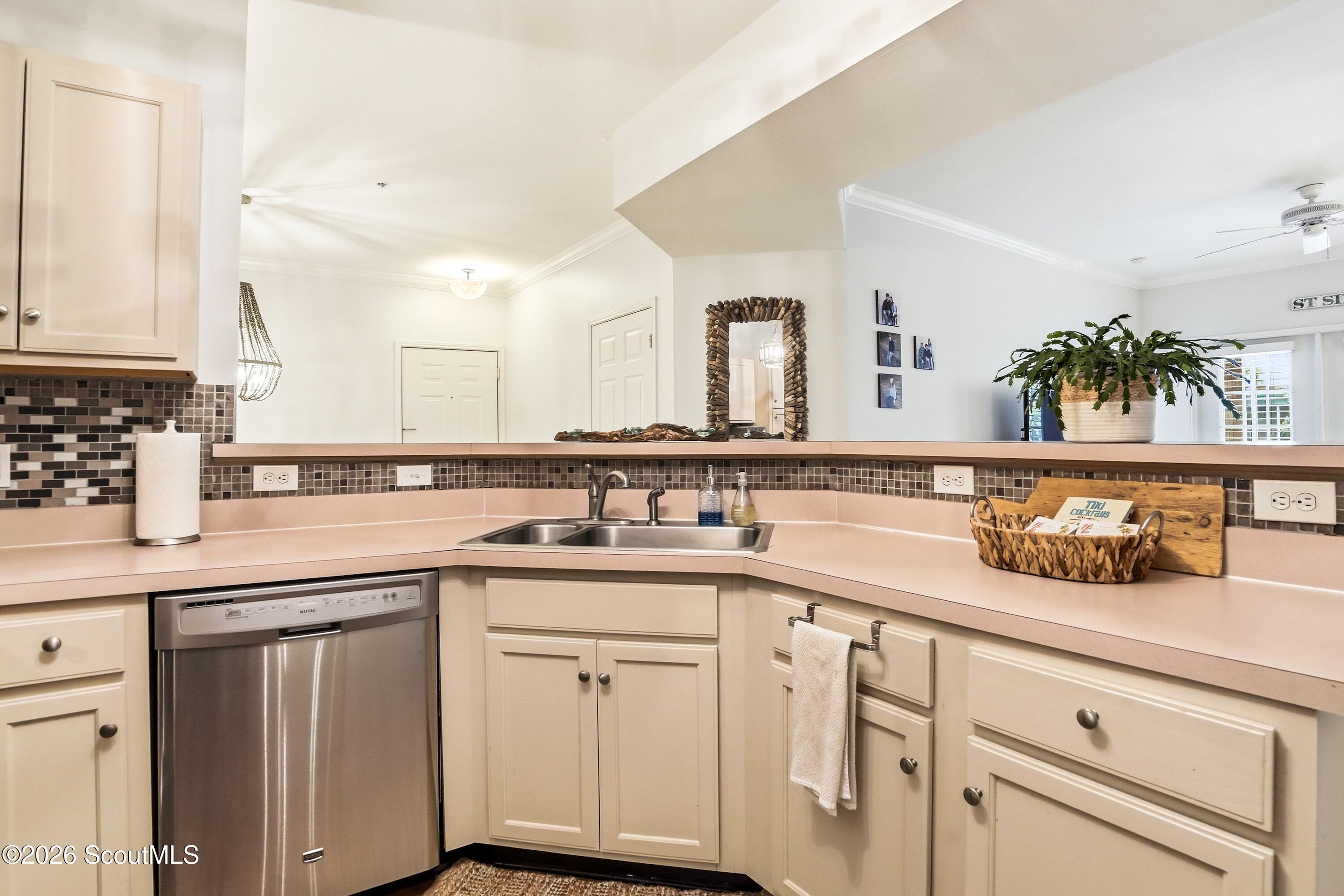 1704 Frederica Road, Unit 421 St. Simons Island, GA 31522 - Photo 7 of 41
