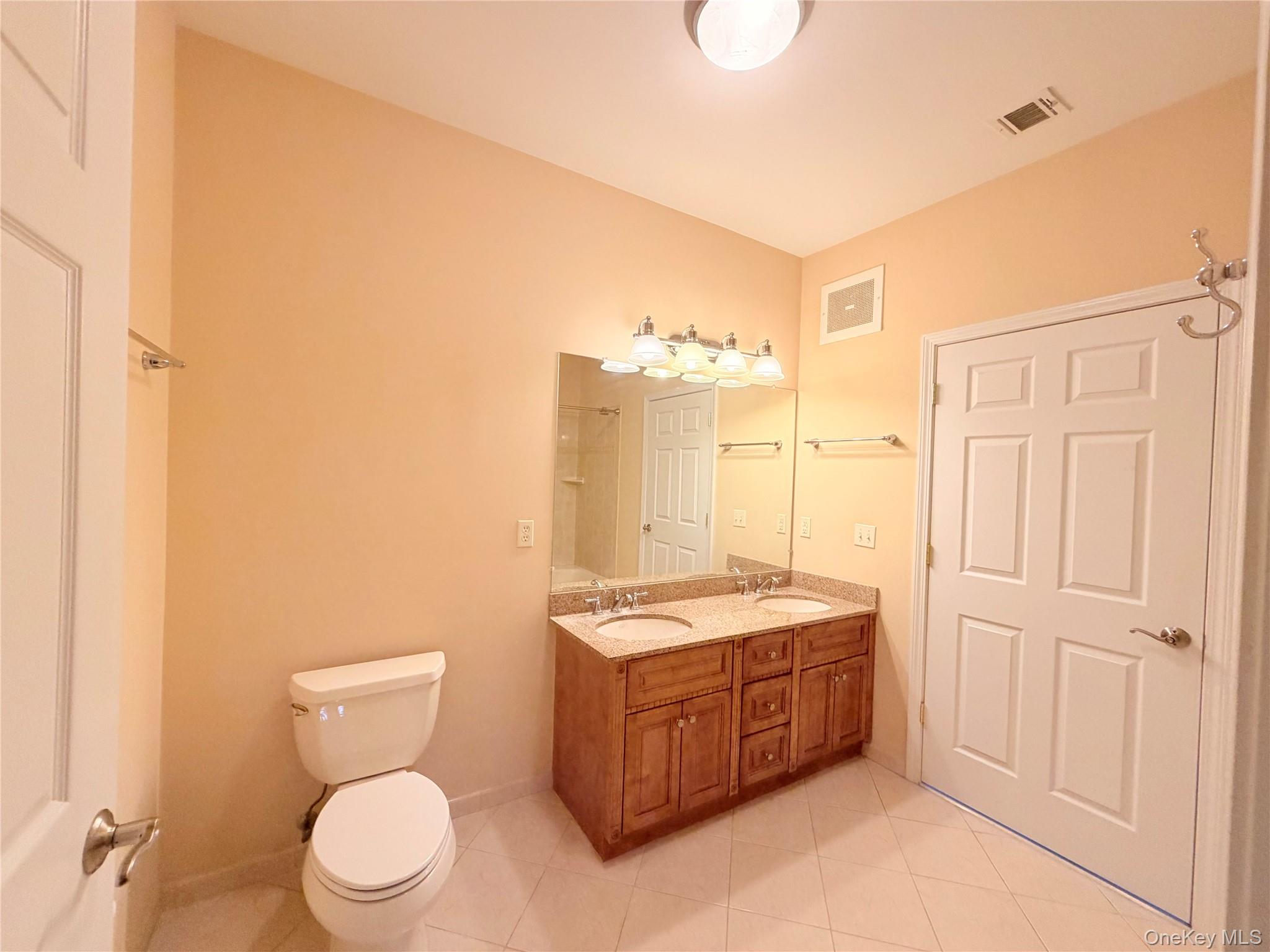 943 Tower Ridge Circle Middletown, NY 10941 - Photo 10 of 14