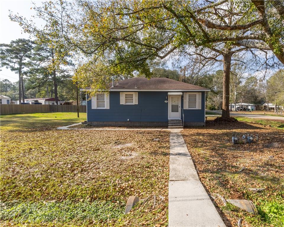 558 Sunset Drive Slidell, LA 70460 - Photo 2 of 17