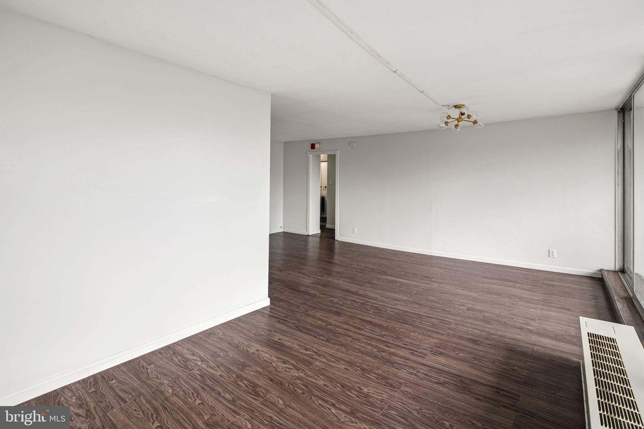 3900 West Ford Road, Unit 10L Philadelphia, PA 19131 - Photo 12 of 30 Gallery Image 12