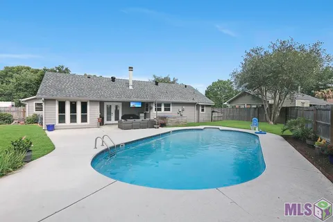 $320,000 | 5627 Bayridge Drive, Baton Rouge, LA 70817