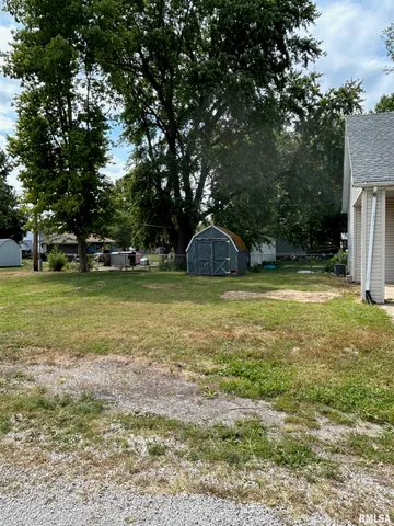 $73,150 | 421 East Washington Street, Edinburg, IL 62531