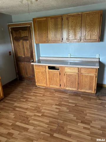 $73,150 | 421 East Washington Street, Edinburg, IL 62531