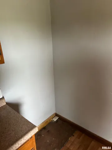 $73,150 | 421 East Washington Street, Edinburg, IL 62531