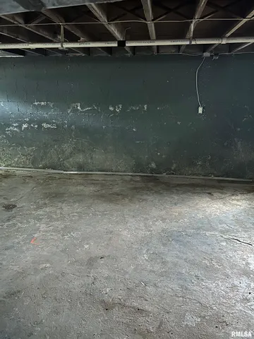 $73,150 | 421 East Washington Street, Edinburg, IL 62531