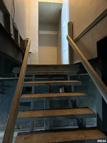 $73,150 | 421 East Washington Street, Edinburg, IL 62531