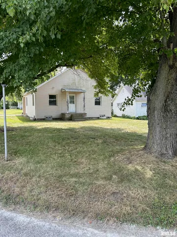 $73,150 | 421 East Washington Street, Edinburg, IL 62531