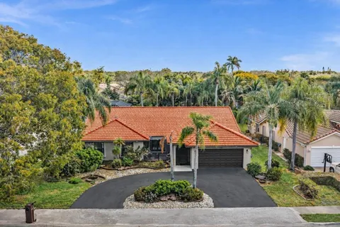 $799,800 | 5355 North Springs Way, Coral Springs, FL 33076