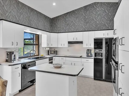 $799,800 | 5355 North Springs Way, Coral Springs, FL 33076