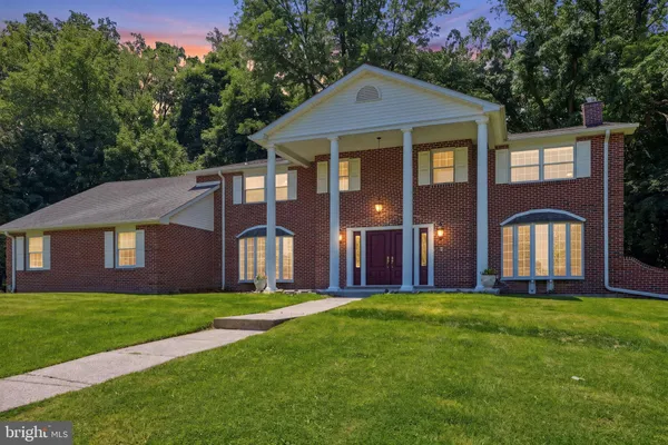 $1,099,000 | 1840 Nicholas Drive, Huntingdon Valley, PA 19006