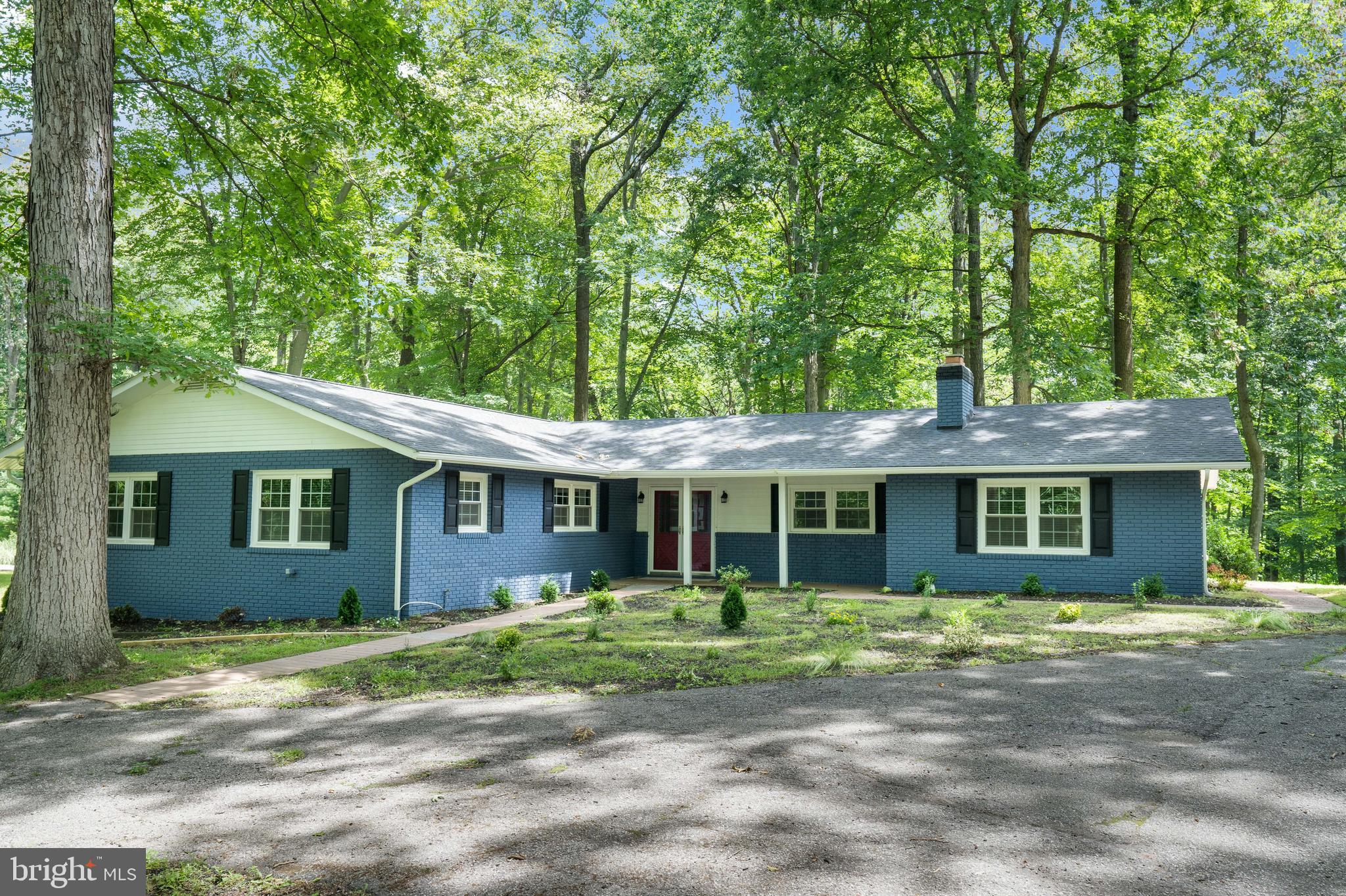 7725 Grasty Road Baltimore, MD 21208 - Photo 2 of 59 Your Private Retreat
