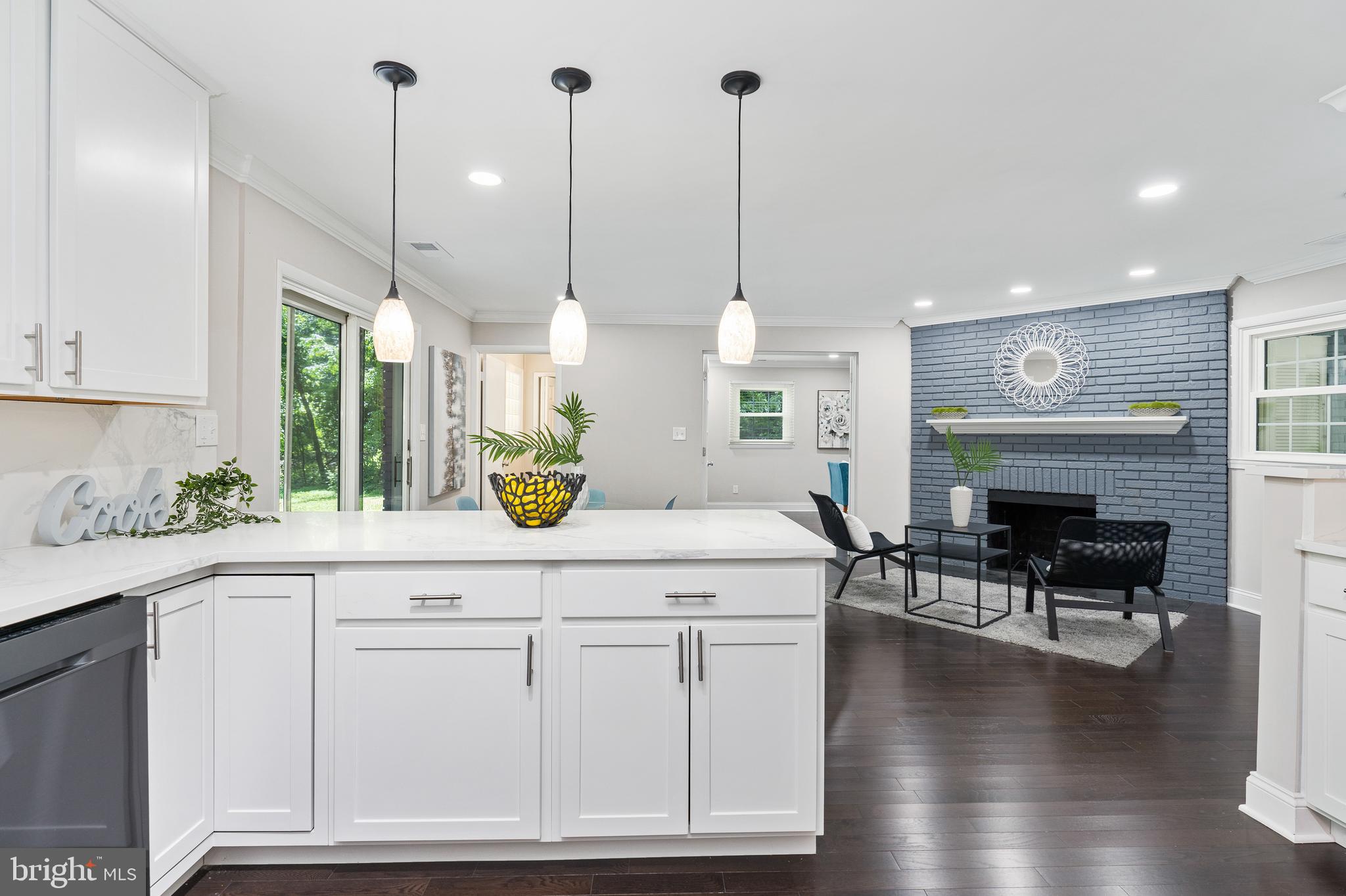 7725 Grasty Road Baltimore, MD 21208 - Photo 13 of 59 Great Space to Entertain