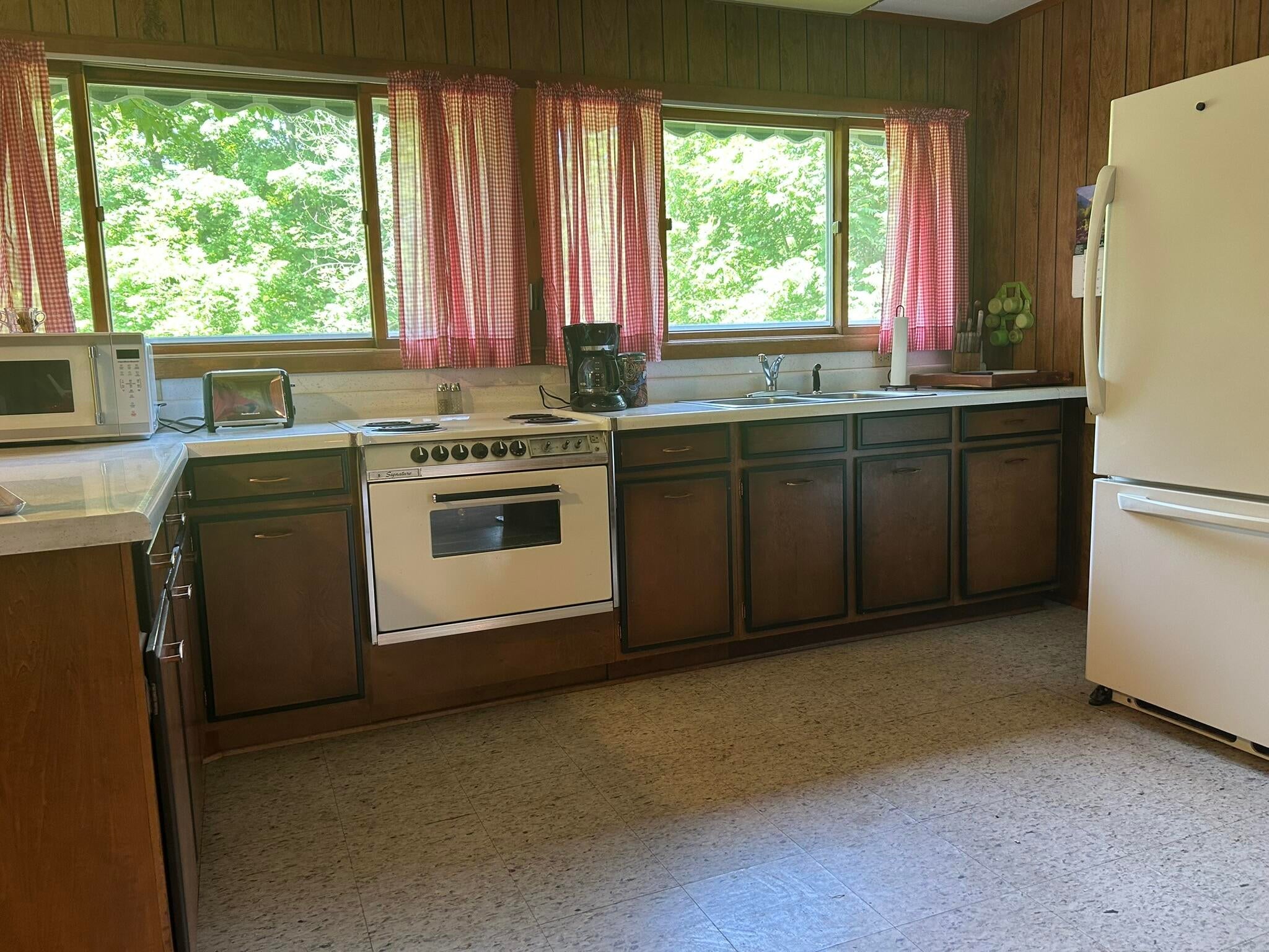 28348 West County Line Road Trout Lake, MI 49793 - Photo 49 of 83 Gallery Image 49
