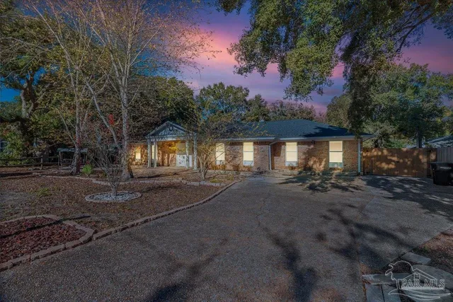 $395,000 | 4740 Woodcliff Drive, Pensacola, FL 32504