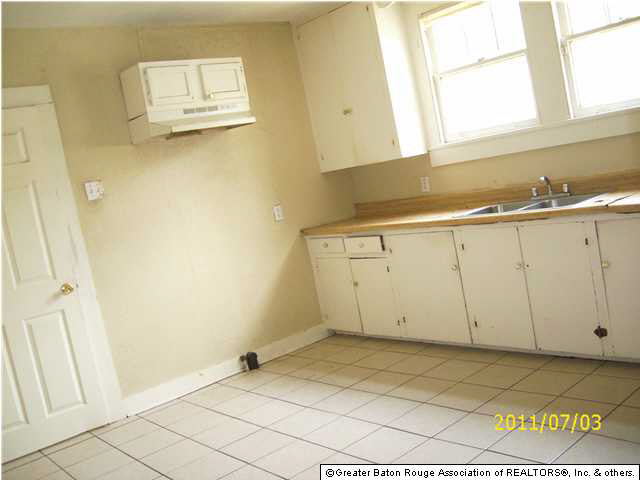 195 Ellwood Street Baton Rouge, LA 70802 - Photo 2 of 3
