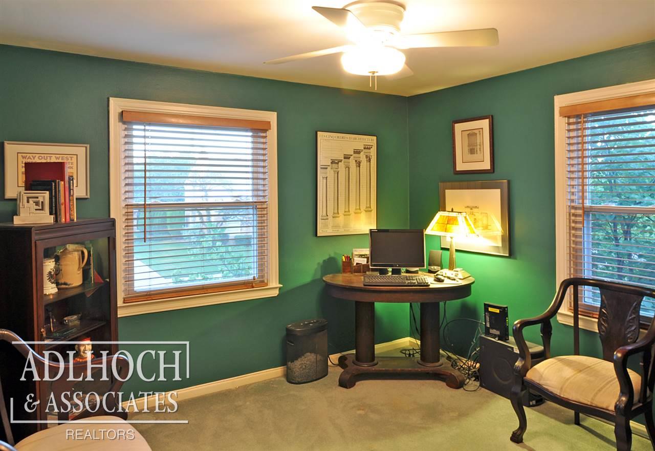 1015 Nottingham Road Grosse Pointe Park, MI 48230 - Photo 12 of 17