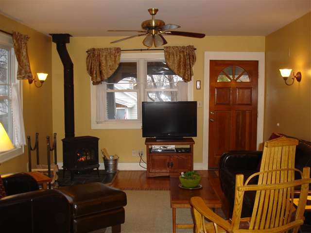 36 Irving Road Scotia, NY 12302 - Photo 3 of 12 Photo 3