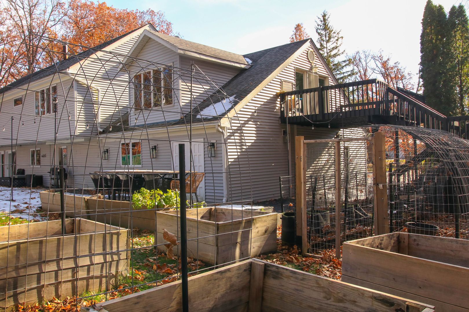 129 Cornwall Drive Crete, IL 60417 - Photo 31 of 31 a view of a building with large windows