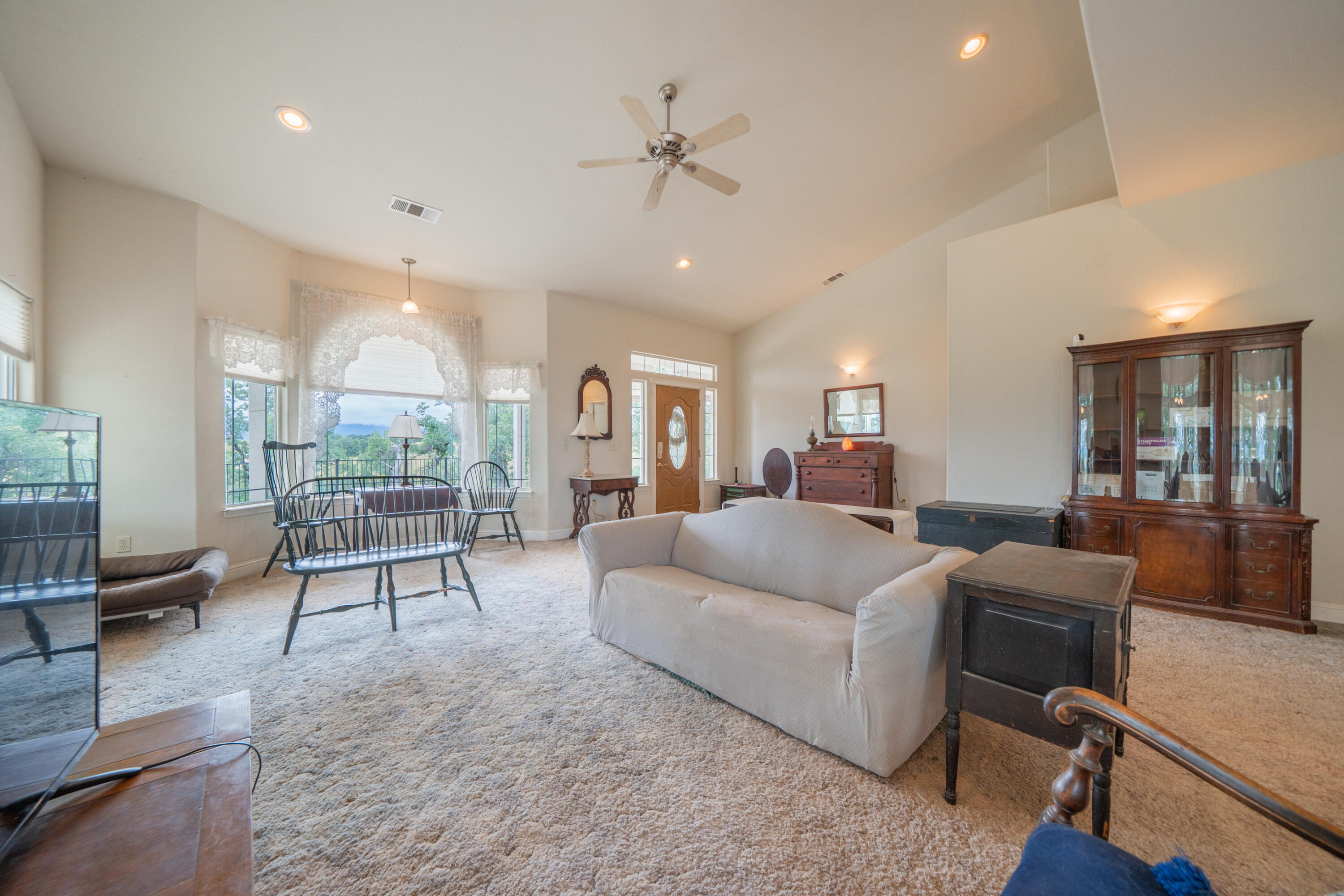 12921 Gas Point Road Igo, CA 96047 - Photo 17 of 98 12921 Gas Point Rd-18