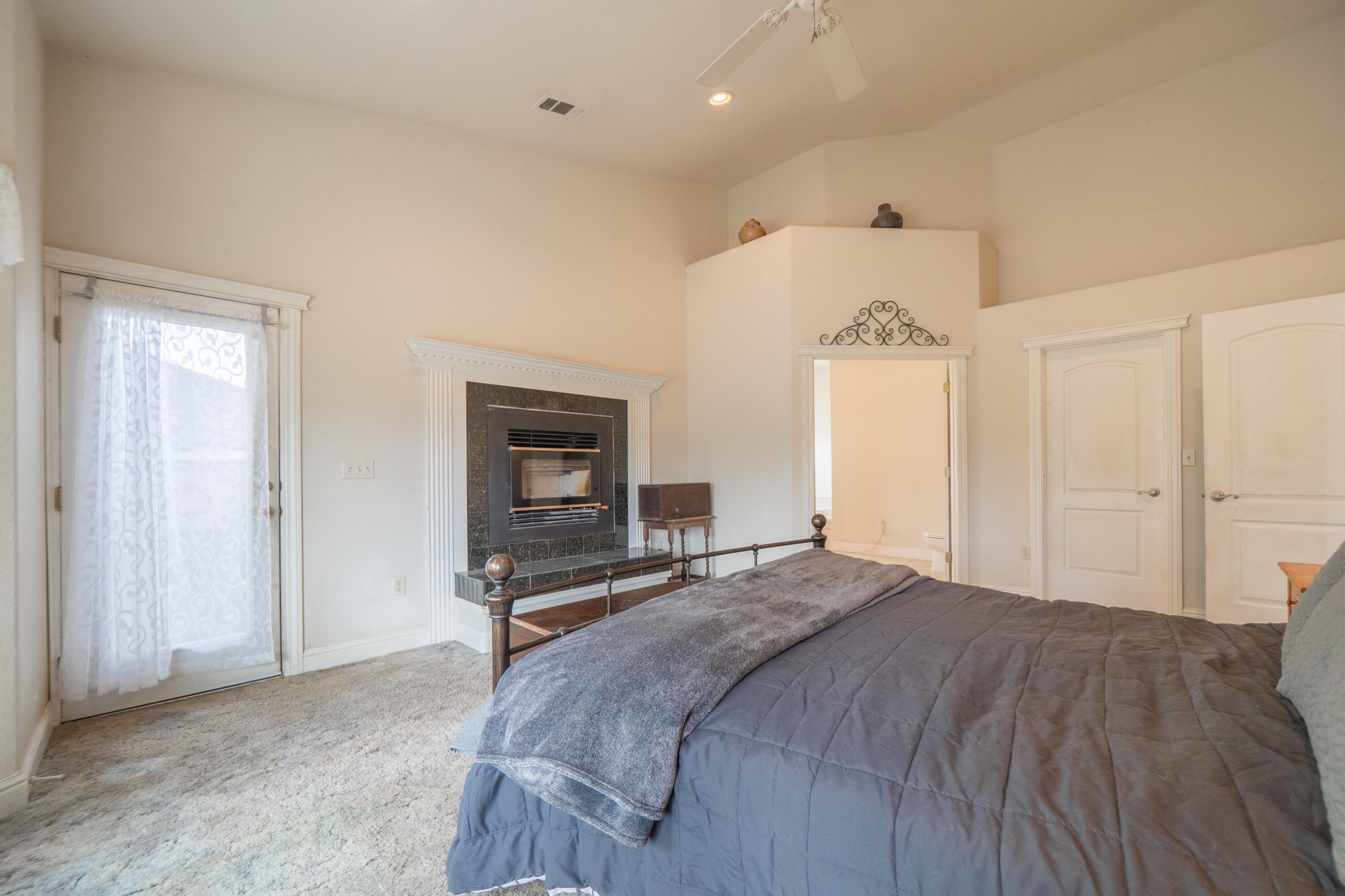 12921 Gas Point Road Igo, CA 96047 - Photo 34 of 98 12921 Gas Point Rd-35