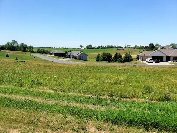 $54,900 | Lot 28 16th Fairway Drive, Viroqua, WI 54665