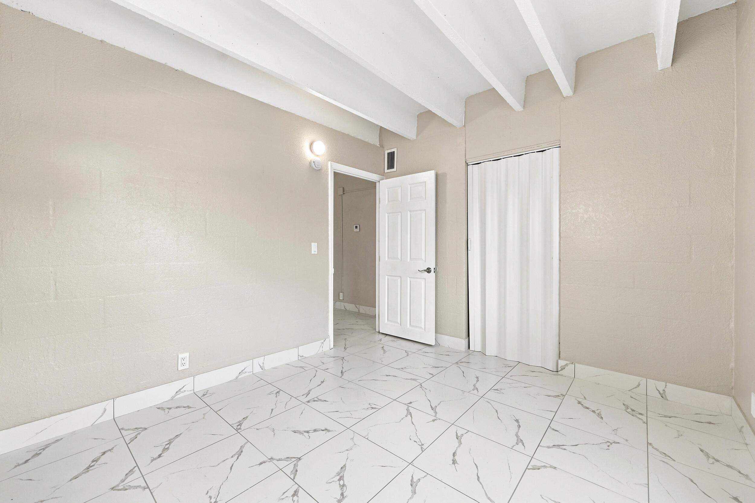 812 19th Street, Unit 1 West Palm Beach, FL 33407 - Photo 9 of 15 453a6205