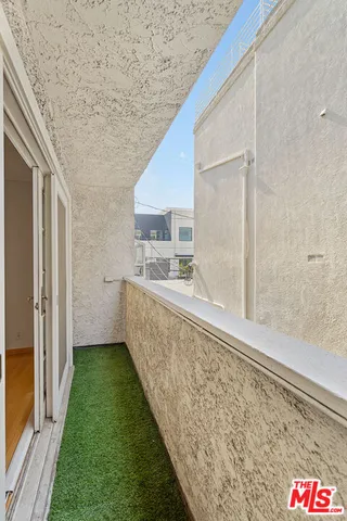 $3,950 | 11916 Goshen Avenue, Unit 5, Los Angeles, CA 90049