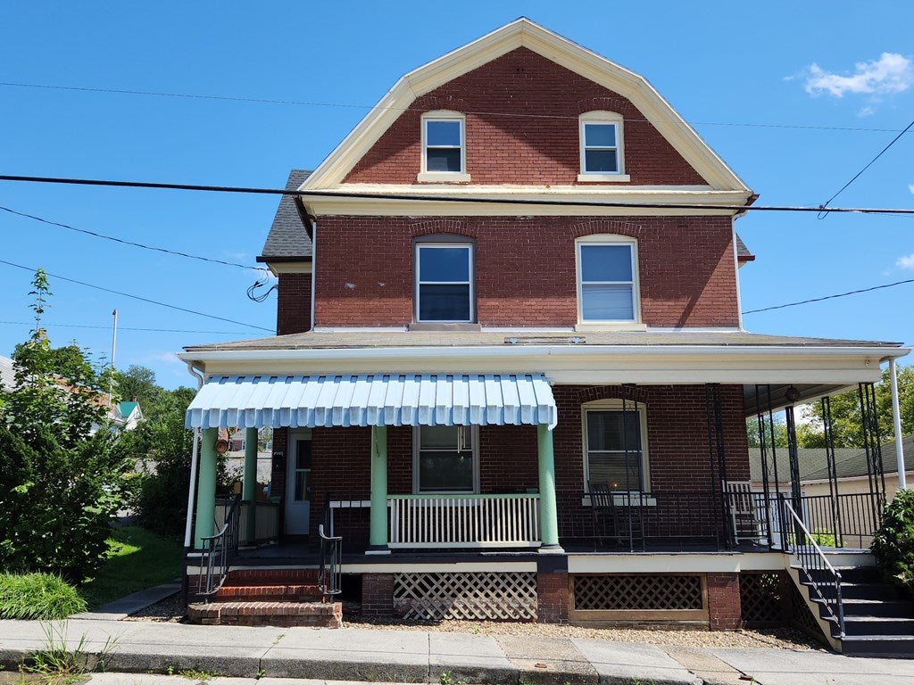612 6th Street Huntingdon, PA 16652 - Photo 4 of 36 Gallery Image 4