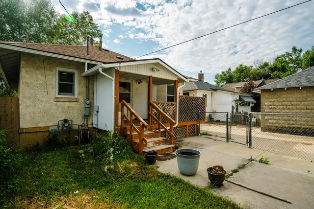 $365,000 | 838 South Sheridan Avenue, Sheridan, WY 82801