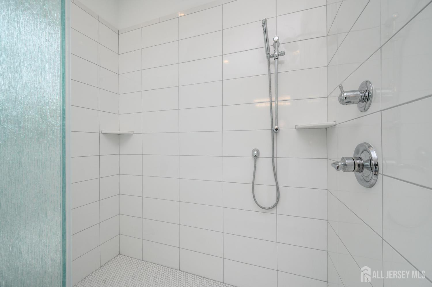 74 Woosamonsa Road Pennington, NJ 08534 - Photo 25 of 59 Gallery Image 25
