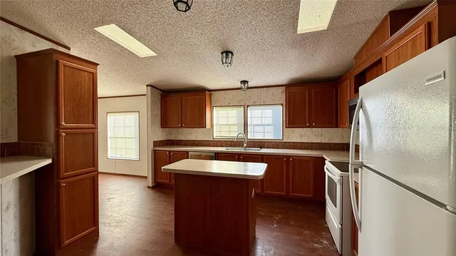 $1,950 | 4541 Deer Run Road, St. Cloud, FL 34772