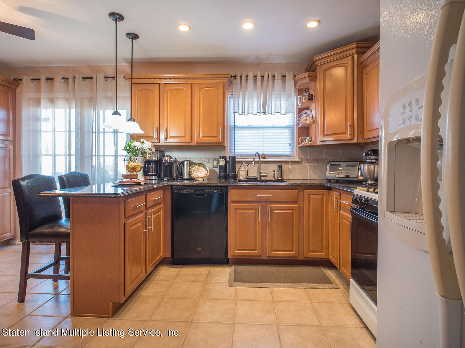 65 Annadale Road Staten Island, NY 10312 - Photo 5 of 21 P1966553