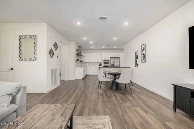 $405,000 | 11300 North Casa Dega Drive, Unit 1036, Surprise, AZ 85388