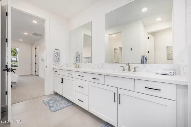 $405,000 | 11300 North Casa Dega Drive, Unit 1036, Surprise, AZ 85388