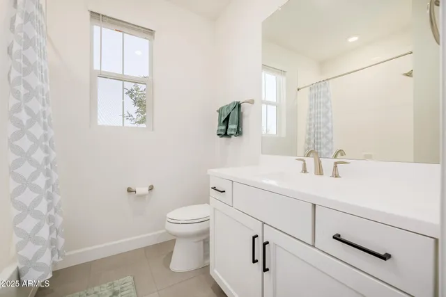 $405,000 | 11300 North Casa Dega Drive, Unit 1036, Surprise, AZ 85388